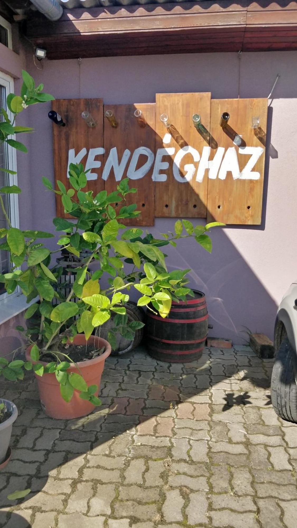 Novákporta vendégház Lakhegy Kültér fotó